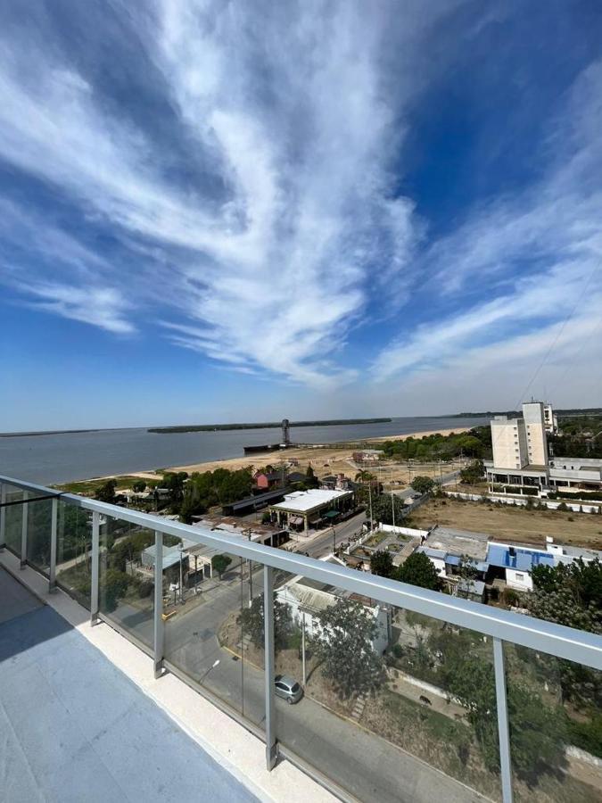 Monoambiente Frente Al Rio En *